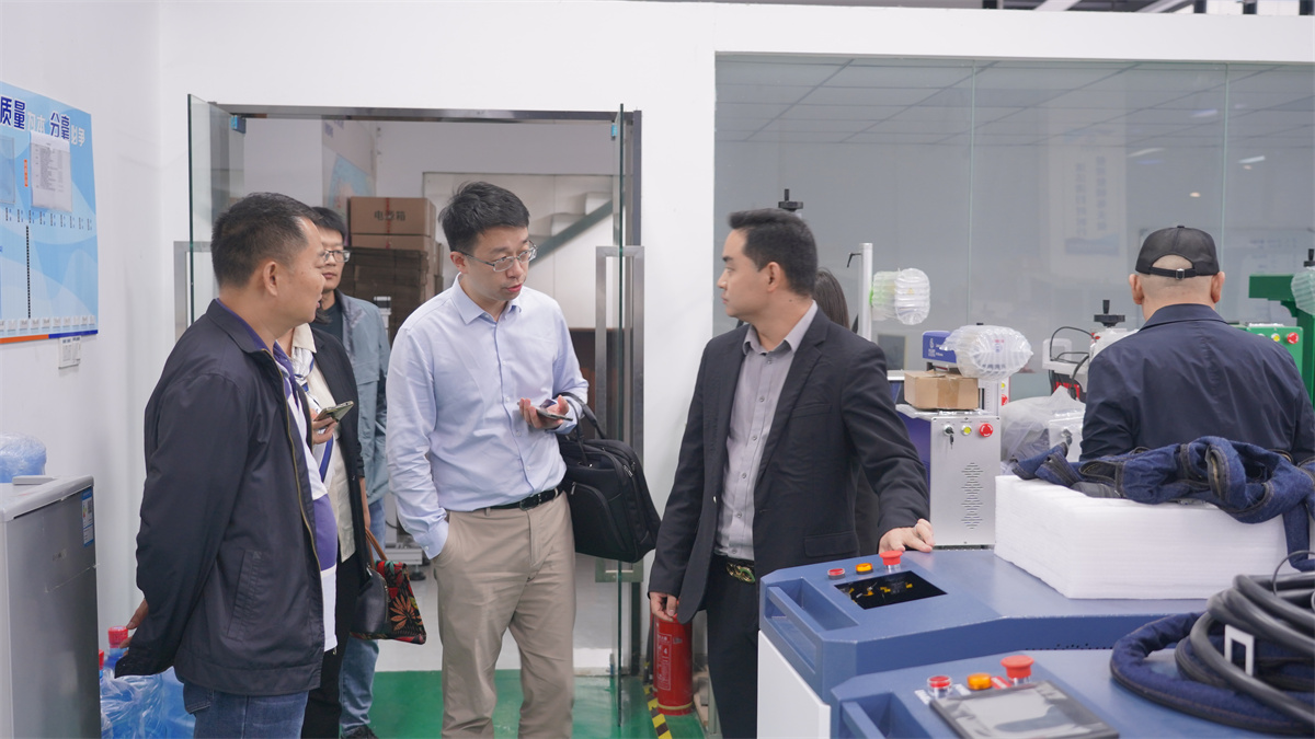 1701944364871599.jpg DSC00118.JPG